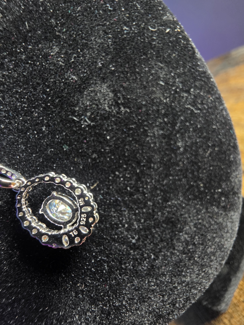 925 Sterling Silver Moissanite Halo Pendant With Necklace - Picture 4 of 5